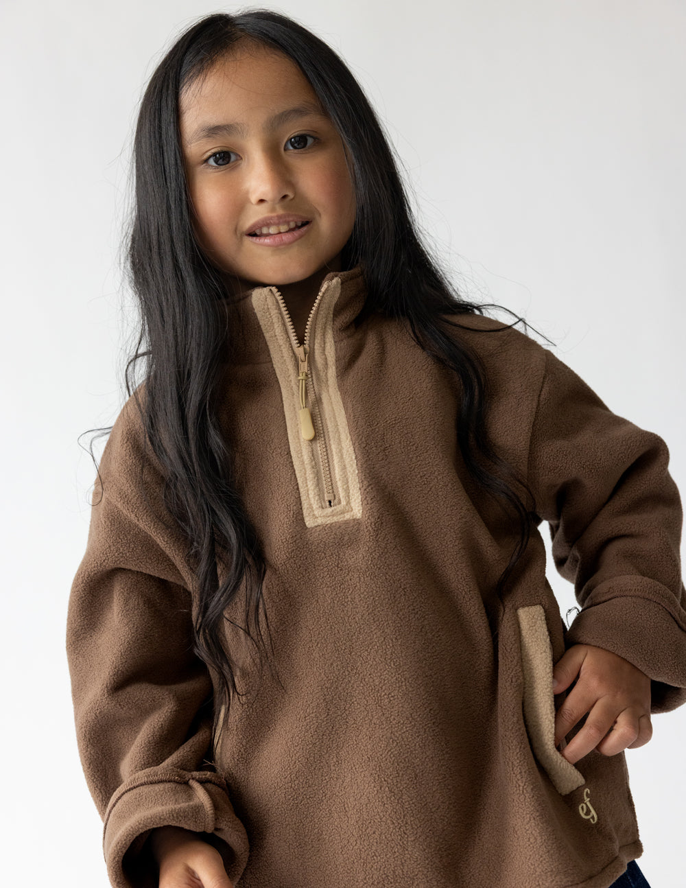 Brown-Fleece-Kids-Pullover_01.jpg