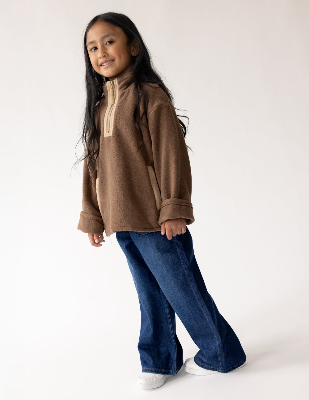 Brown-Fleece-Kids-Pullover_02.jpg