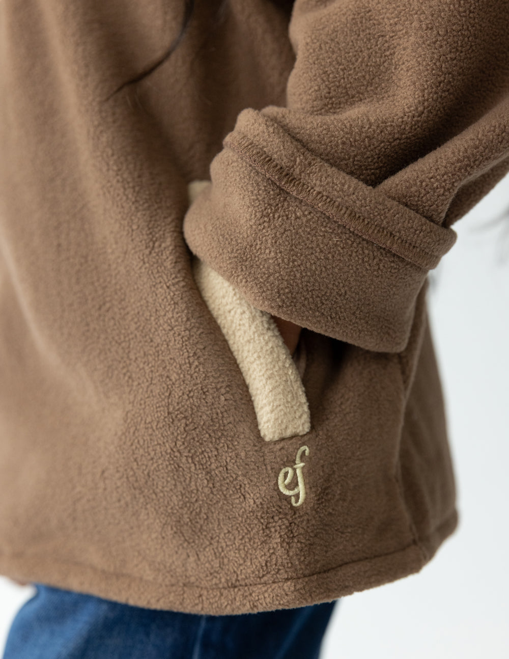 Brown-Fleece-Kids-Pullover_03.jpg