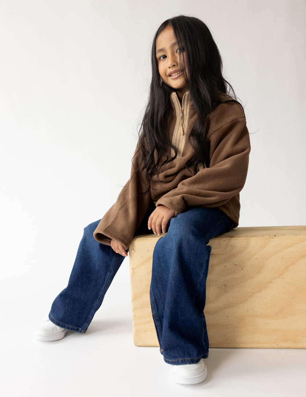 Brown-Fleece-Kids-Pullover_04.jpg