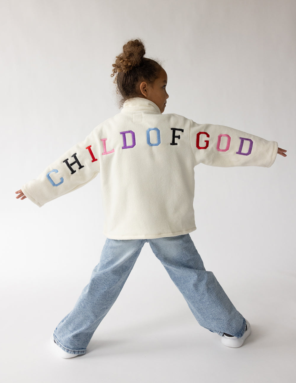 Child-of-God-Fleece-Kids-Pullover_06.jpg