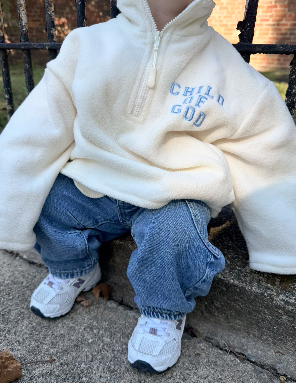 Child-of-God-Fleece-Kids-Pullover_10.jpg