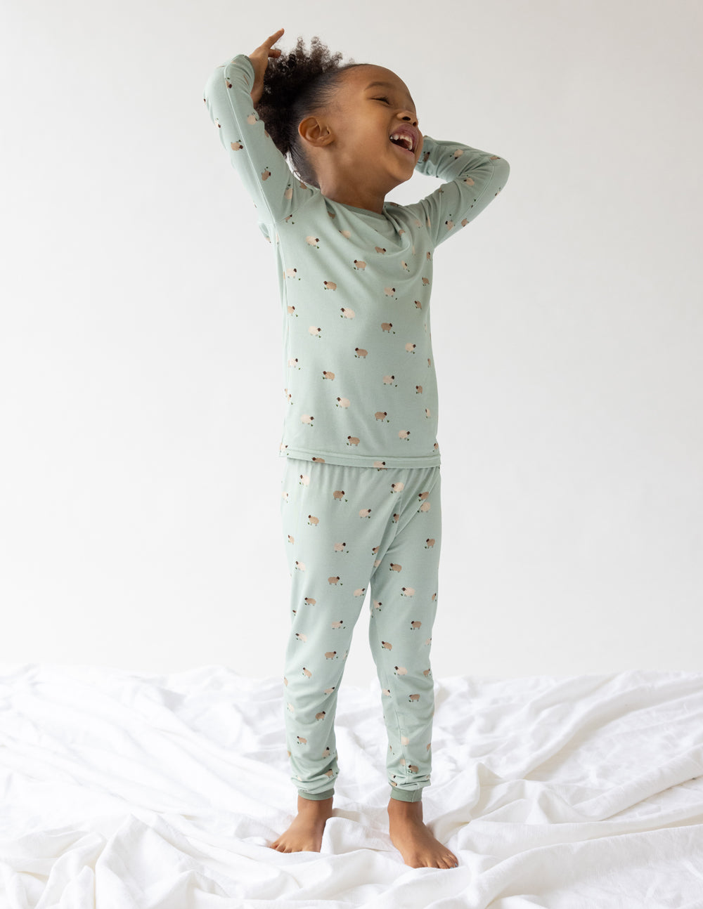 Lamb-Kids-Pajama-Set_02.jpg