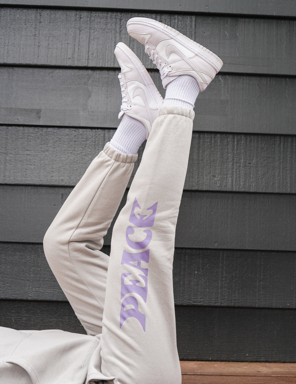 Peace-Unisex-Sweatpant_04.jpg