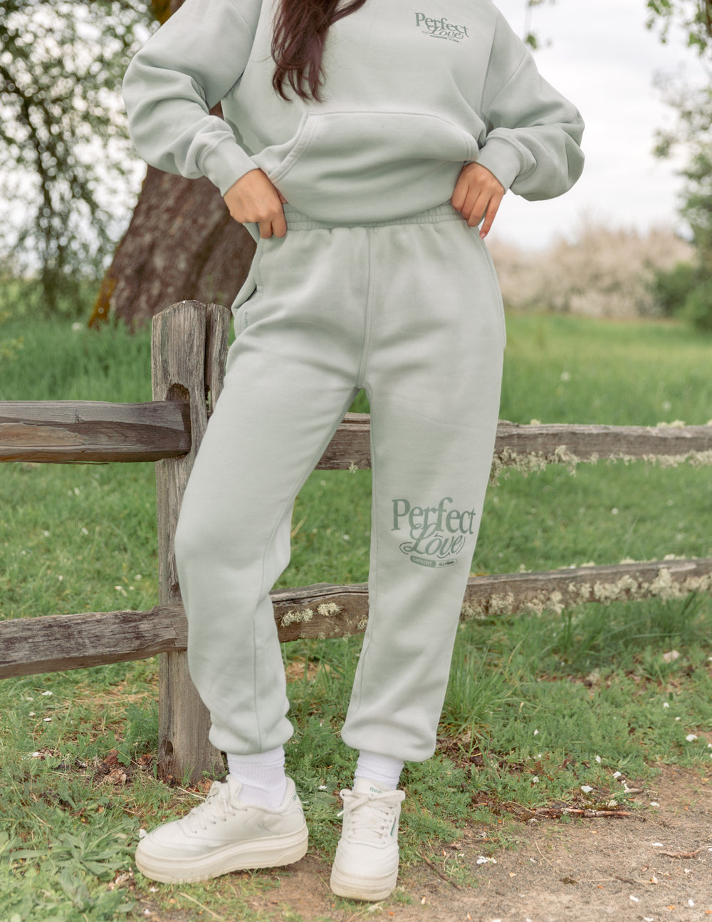 Perfect-Love-Unisex-Sweatpant_03.jpg