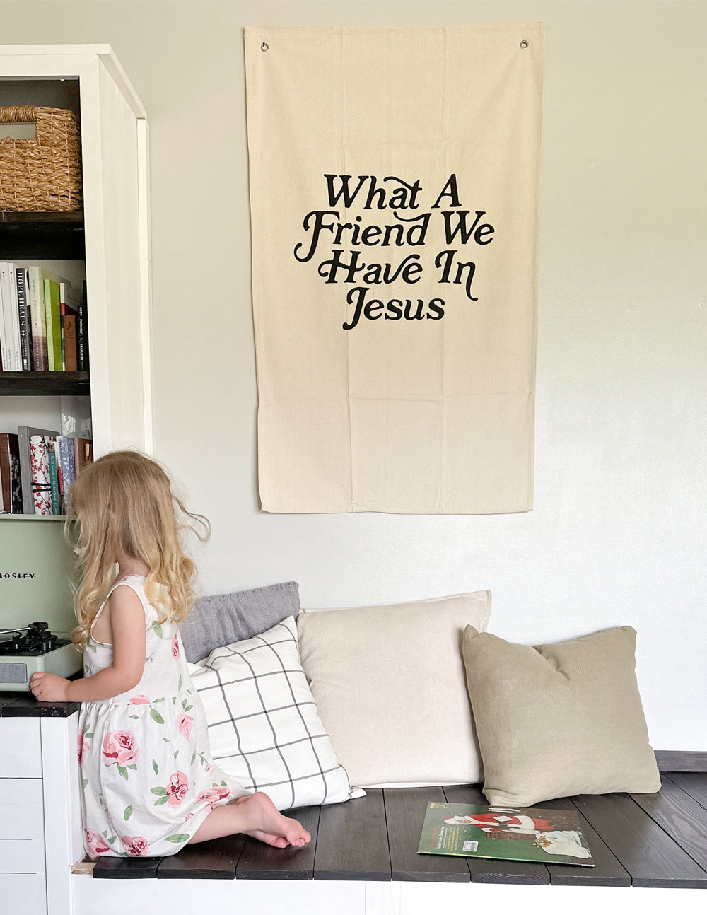 What-a-Friend-in-Jesus-Tapestry_06_ec645c9e-37a7-4381-8d1e-7dd54bbee27e.jpg